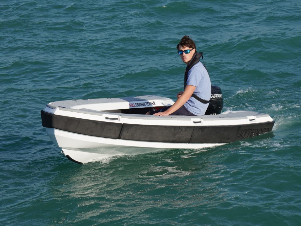 27 ANNEXES SEMI-RIGIDES ALUMINIUM 105 REEF CARBON 1176 7.jpg