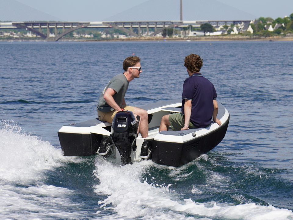 27 ANNEXES SEMI-RIGIDES ALUMINIUM 114 REEF ALU 1265 dsc05989.jpg