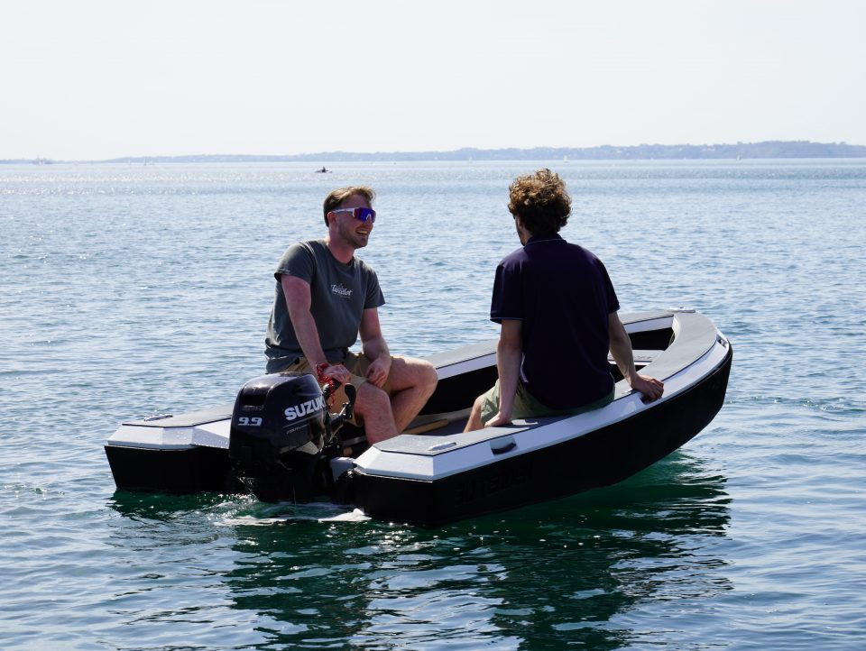 27 ANNEXES SEMI-RIGIDES ALUMINIUM 114 REEF ALU 1269 dsc05529.jpg