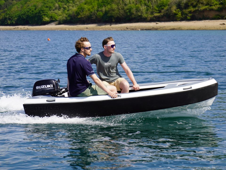 27 ANNEXES SEMI-RIGIDES ALUMINIUM 114 REEF ALU 1270 dsc05794.jpg