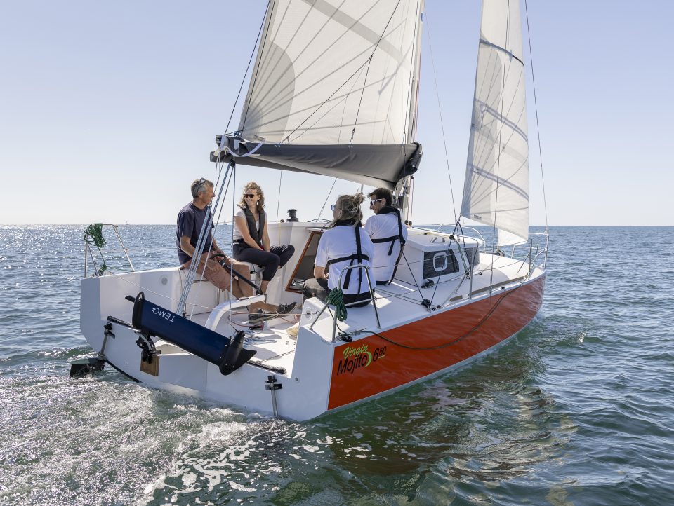 34 ACCESOIRES  90 MOTEUR 92 ELECTRIQUE 94 1000 694 nav-sleek-position-sans nom bateau.jpg