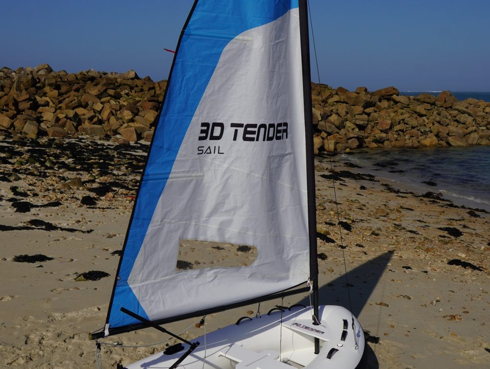 40 ANNEXES PLIABLES 106 SAIL TENDER2 1166 dsc04792.jpg