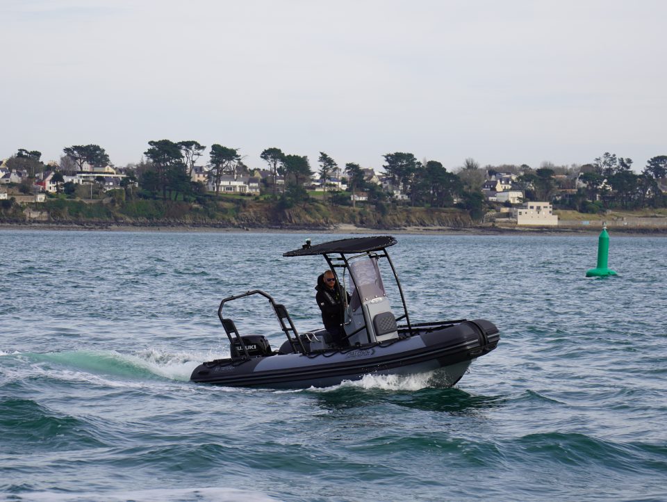 4 SEMI-RIGIDE 5 PATROL  8 PATROL 550  789 o-18.jpg