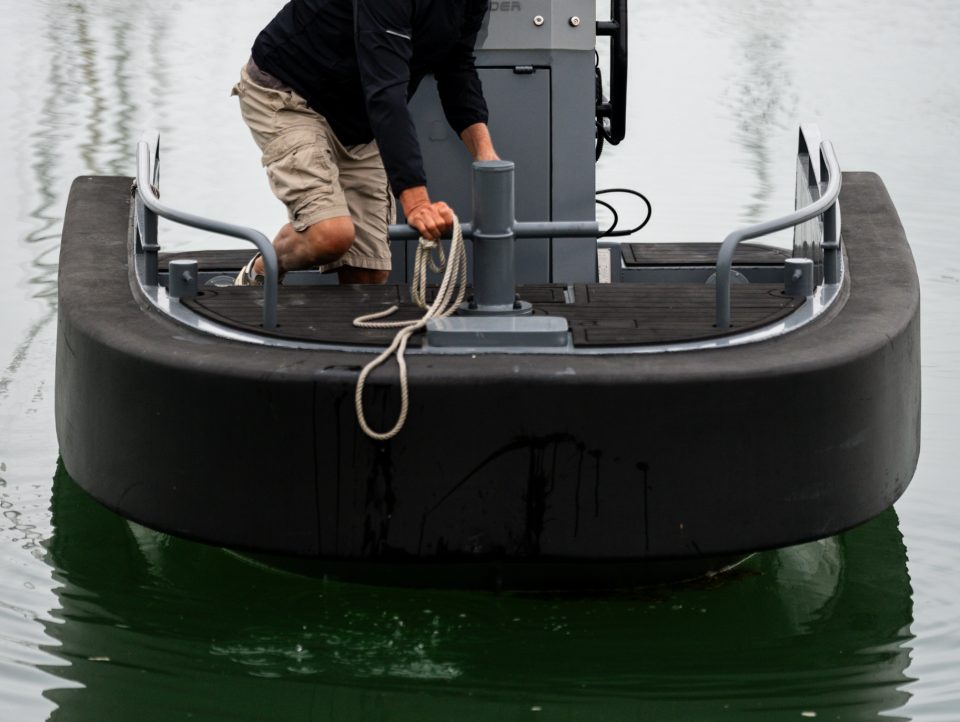 67 GAMME PRO 68 PILOT 69 PILOT 420 1338 pilot-420-essai-en-mer-26.jpg