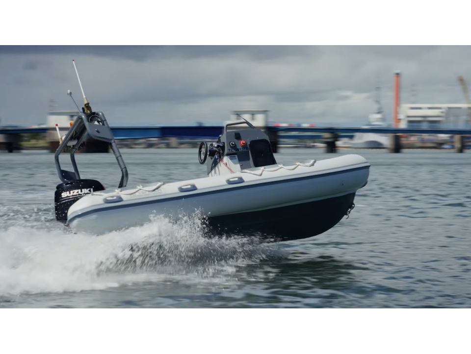 SIRENHA, SUZUKI & 3D TENDER USV